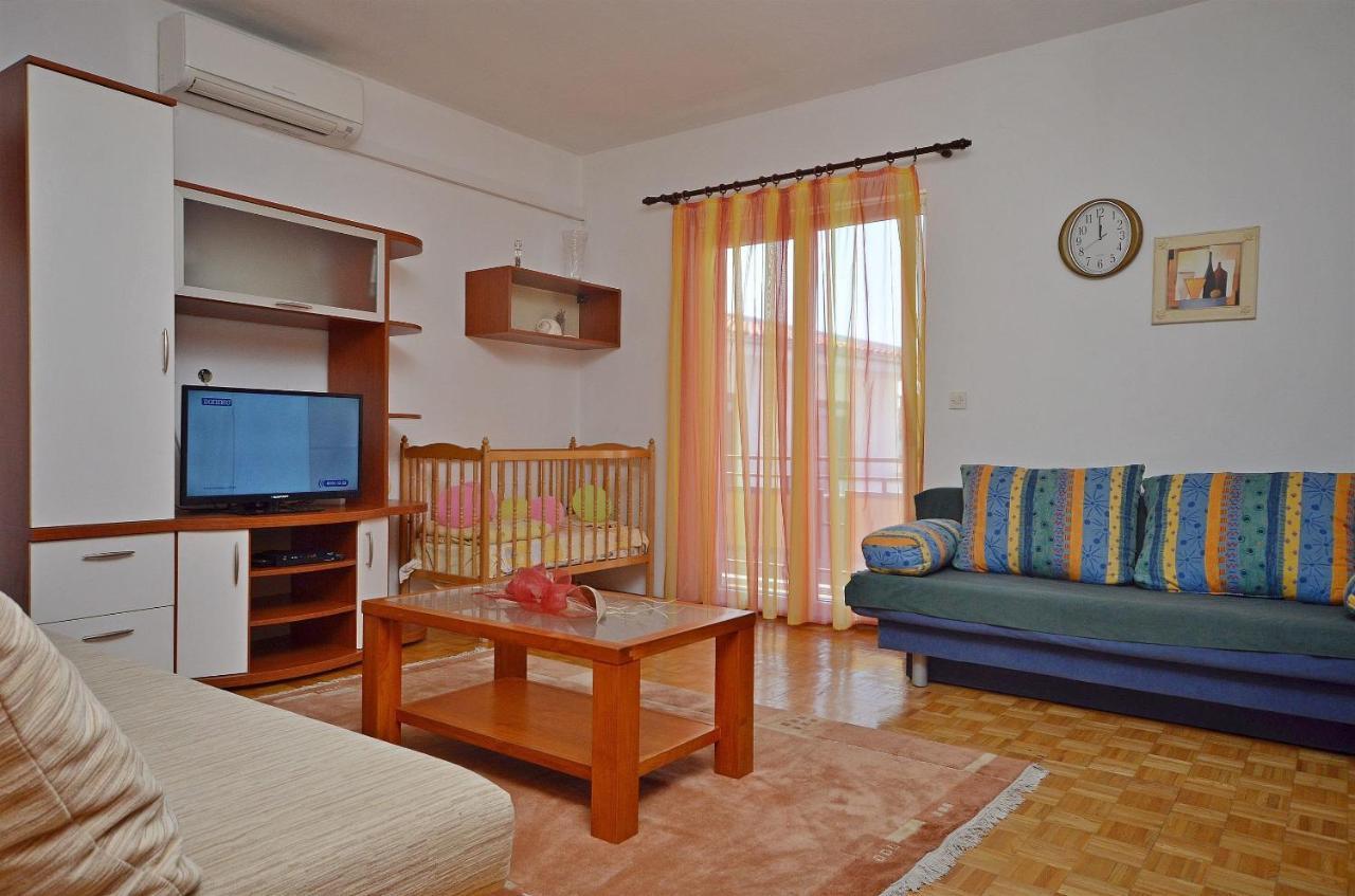Apartment And Room Ivica Vodice Luaran gambar